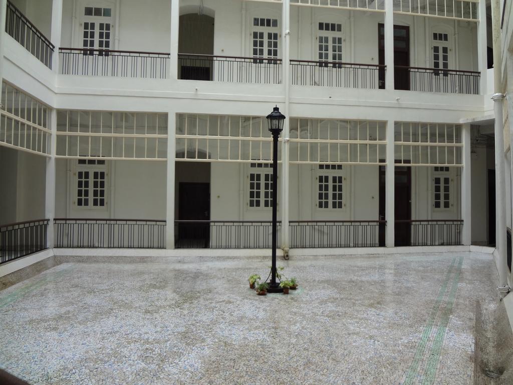 Grand - Ballard Estate, Bombay